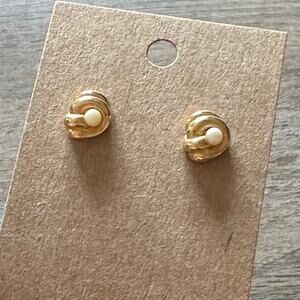 BOGO FREE Vintage Avon pearl stud earrings